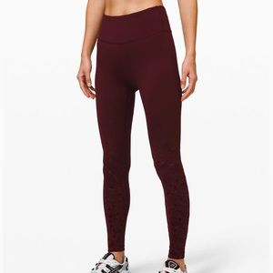 Lululemon garnet size 4 speed wunder tight